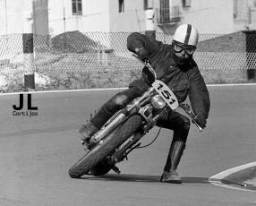 Carlos Giró (Ossa TT 250). Montserrat 1971 (Foto: José Luis Cortijos)